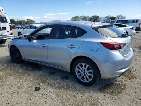 3MZBN1K77JM208818 2018 MAZDA 3 - Image 2