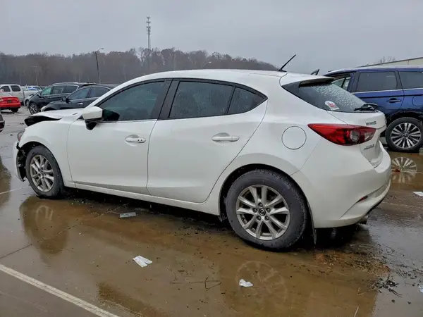 3MZBN1K77JM209502 2018 MAZDA 3 - Image 2
