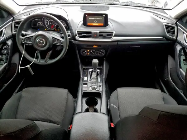 3MZBN1K77JM209502 2018 MAZDA 3 - Image 8