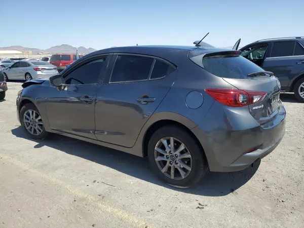 3MZBN1K77JM221956 2018 MAZDA 3 - Image 2