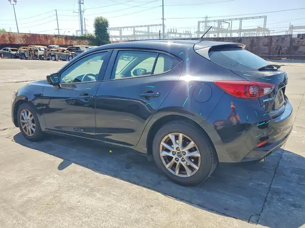 3MZBN1K77JM270333 2018 MAZDA 3 - Image 2
