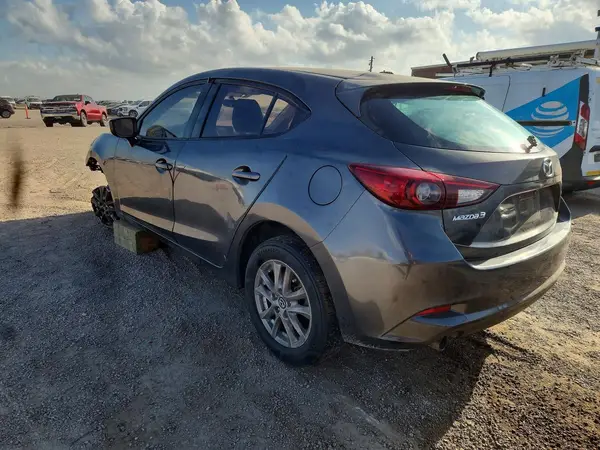 3MZBN1K78HM115073 2017 MAZDA 3 - Image 2