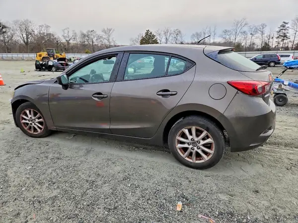 3MZBN1K79HM125112 2017 MAZDA 3 - Image 2