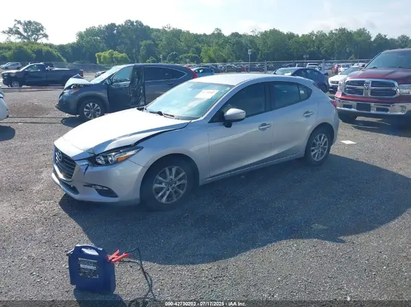 3MZBN1K79HM157896 2017 MAZDA 3 - Image 2