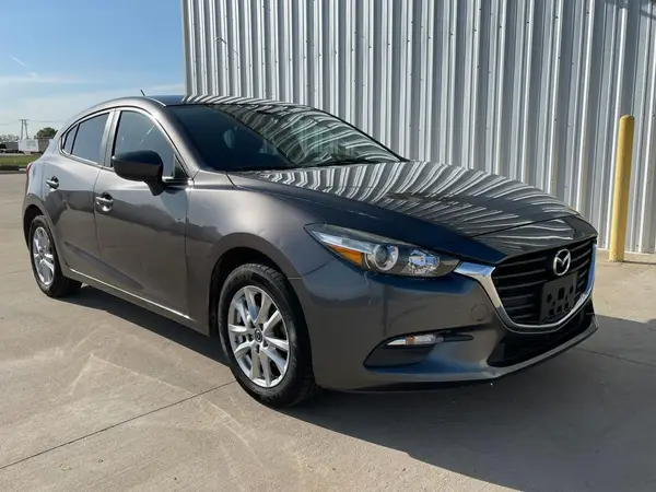 3MZBN1K79JM209548 2018 MAZDA 3 - Image 1