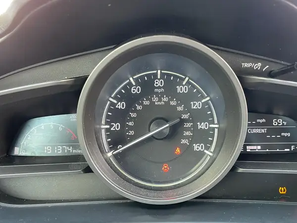3MZBN1K79JM209548 2018 MAZDA 3 - Image 8