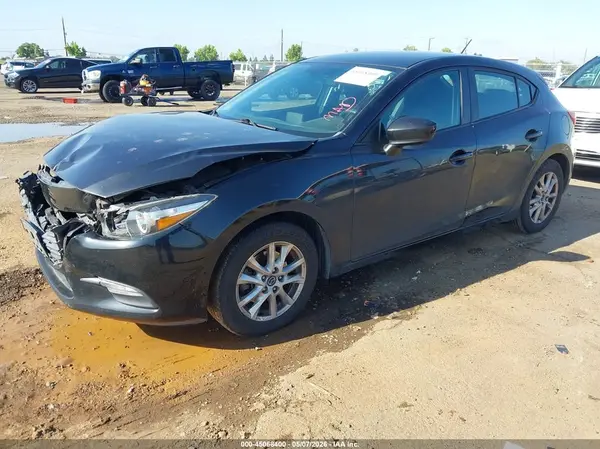 3MZBN1K7XHM101367 2017 MAZDA 3 - Image 2