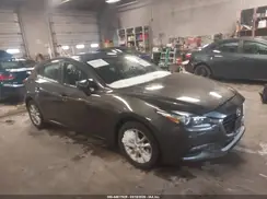 3MZBN1K7XHM137673 2017 MAZDA 3
