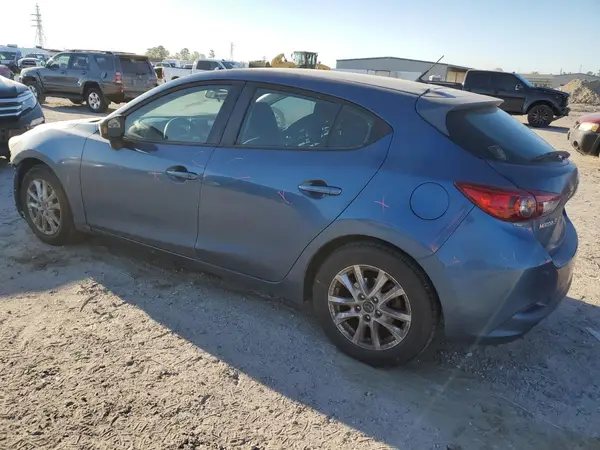 3MZBN1K7XHM139536 2017 MAZDA 3 - Image 2