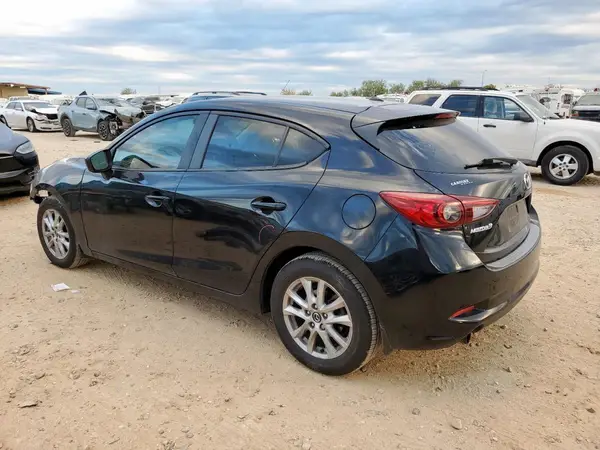 3MZBN1K7XHM143649 2017 MAZDA 3 - Image 2