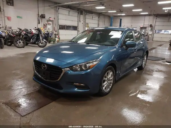 3MZBN1K7XHM151797 2017 MAZDA 3 - Image 2