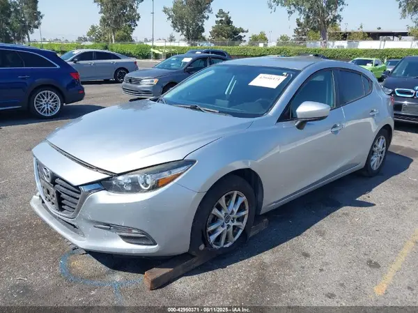 3MZBN1K7XHM156255 2017 MAZDA 3 - Image 2