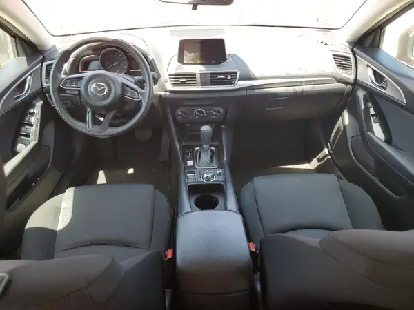 3MZBN1K7XJM175958 2018 MAZDA 3 - Image 8