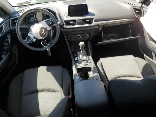 3MZBN1K7XJM178567 2018 MAZDA 3 - Image 8