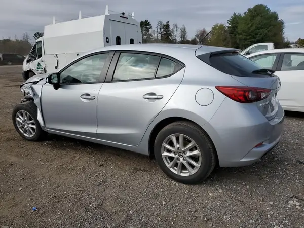 3MZBN1K7XJM208876 2018 MAZDA 3 - Image 2