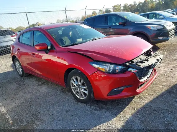 3MZBN1K7XJM223894 2018 MAZDA 3 - Image 1