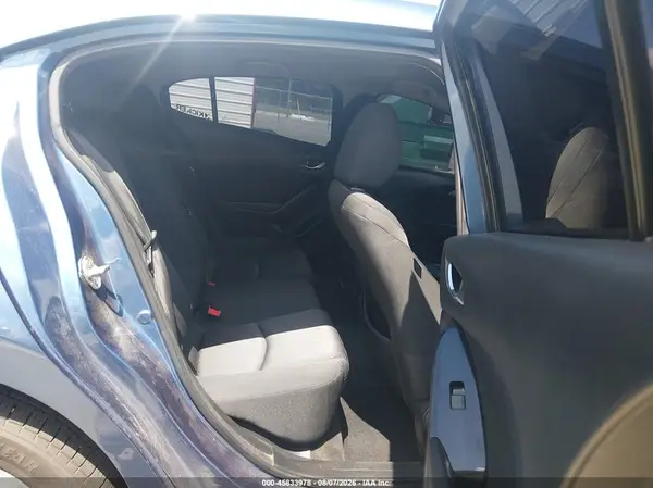 3MZBN1K7XJM251467 2018 MAZDA 3 - Image 8