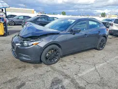 3MZBN1L30JM161997 2018 MAZDA 3