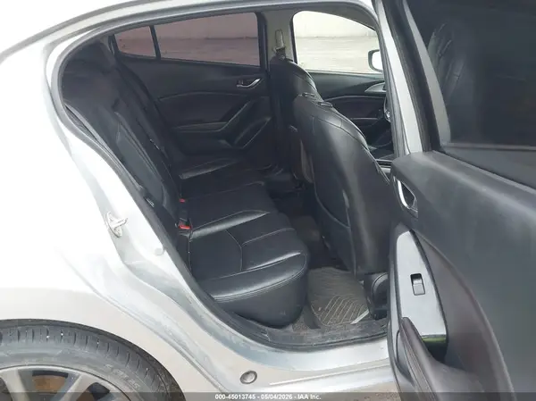 3MZBN1L30JM162521 2018 MAZDA 3 - Image 8