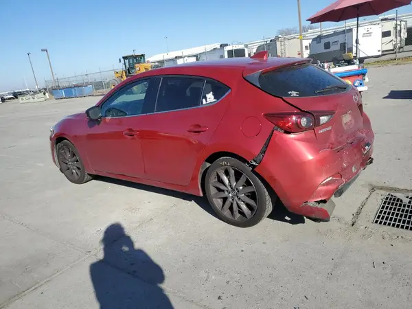 3MZBN1L30JM162714 2018 MAZDA 3 - Image 2