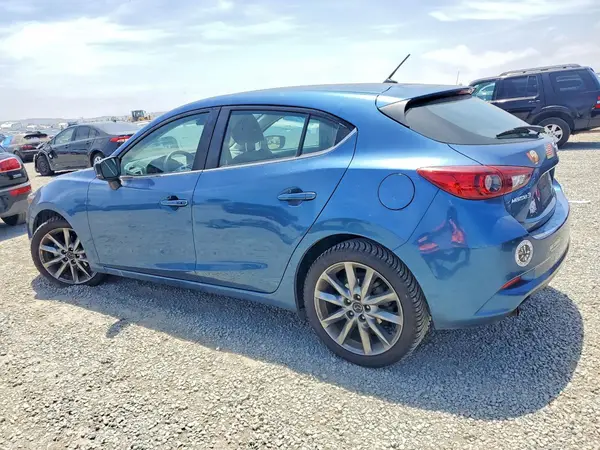 3MZBN1L30JM176578 2018 MAZDA 3 - Image 2