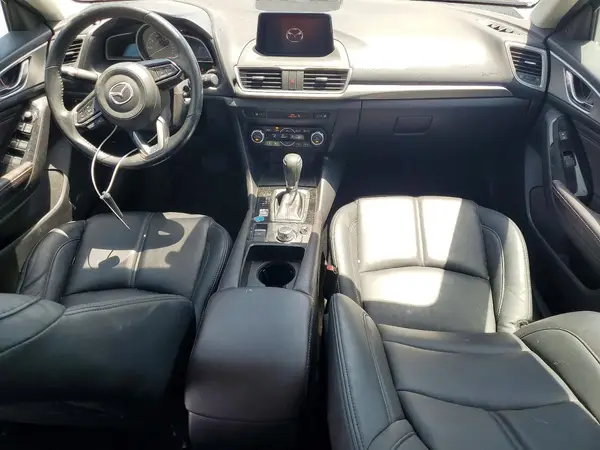 3MZBN1L30JM176578 2018 MAZDA 3 - Image 8
