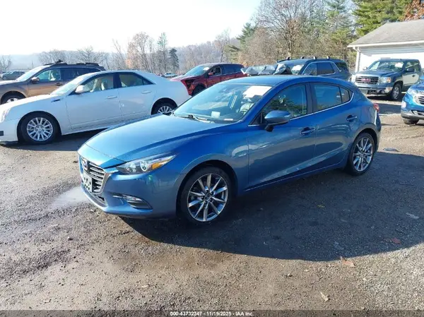 3MZBN1L30JM179691 2018 MAZDA 3 - Image 2