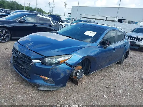 3MZBN1L30JM190951 2018 MAZDA 3 - Image 2