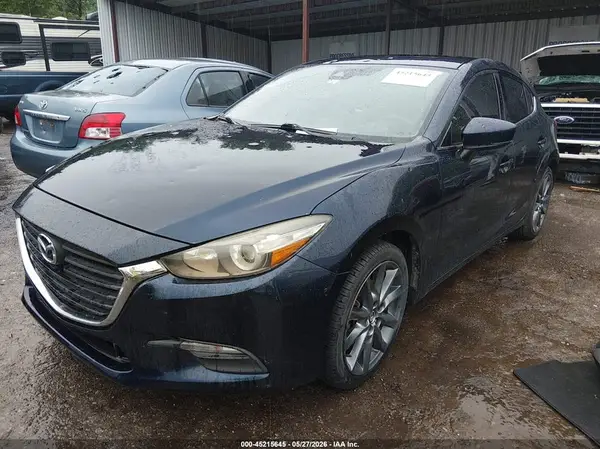 3MZBN1L30JM194336 2018 MAZDA 3 - Image 2