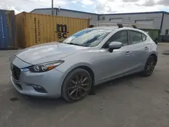 3MZBN1L30JM201916 2018 MAZDA 3