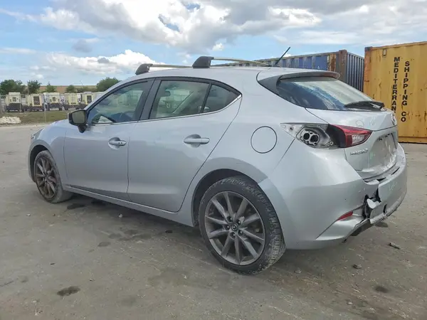 3MZBN1L30JM201916 2018 MAZDA 3 - Image 2