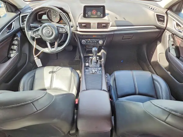 3MZBN1L30JM223317 2018 MAZDA 3 - Image 8