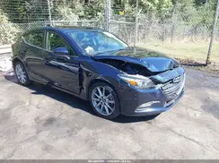 3MZBN1L30JM246287 2018 MAZDA 3