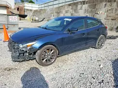 3MZBN1L30JM253966 2018 MAZDA 3