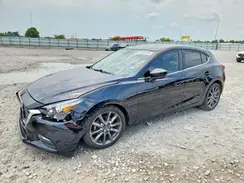 3MZBN1L30JM267091 2018 MAZDA 3
