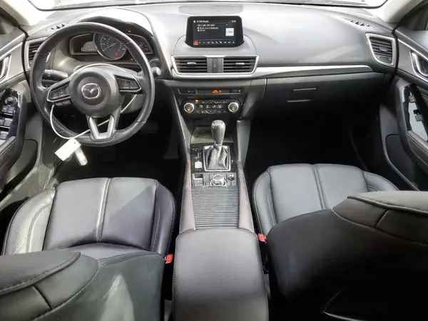 3MZBN1L30JM267818 2018 MAZDA 3 - Image 8