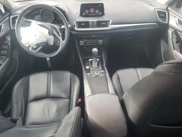 3MZBN1L30JM272520 2018 MAZDA 3 - Image 8
