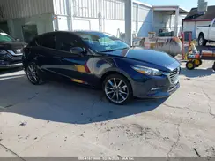 3MZBN1L30JM273120 2018 MAZDA 3