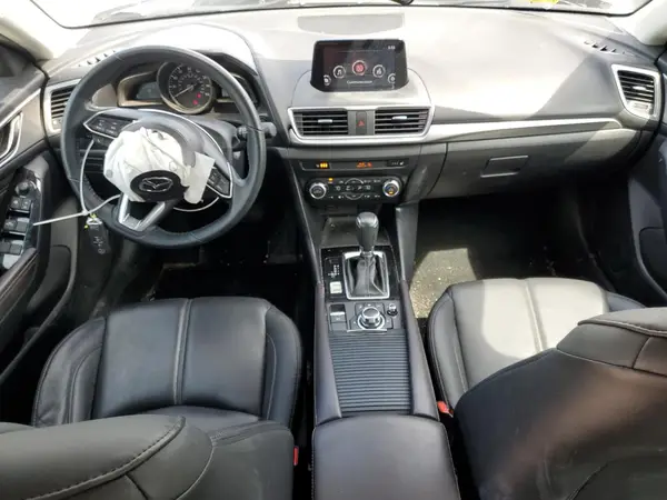 3MZBN1L30JM276003 2018 MAZDA 3 - Image 8