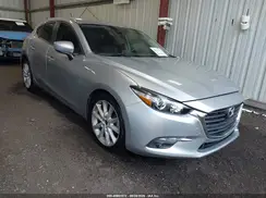 3MZBN1L31HM131093 2017 MAZDA 3