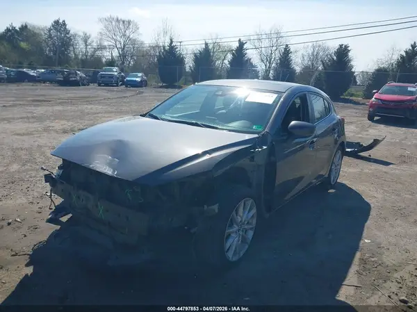 3MZBN1L31HM131109 2017 MAZDA 3 - Image 2