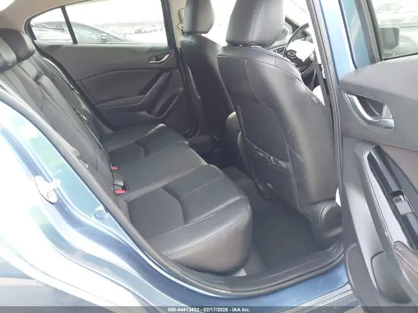 3MZBN1L31HM140957 2017 MAZDA 3 - Image 8