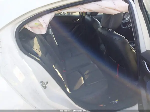 3MZBN1L31HM142935 2017 MAZDA 3 - Image 8