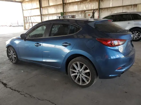 3MZBN1L31HM151070 2017 MAZDA 3 - Image 2
