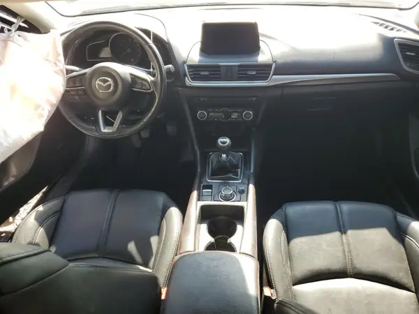3MZBN1L31JM162334 2018 MAZDA 3 - Image 8