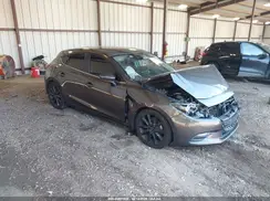 3MZBN1L31JM164746 2018 MAZDA 3