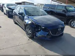 3MZBN1L31JM169252 2018 MAZDA 3