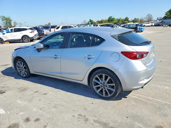3MZBN1L31JM178971 2018 MAZDA 3 - Image 2