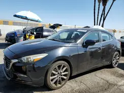 3MZBN1L31JM179165 2018 MAZDA 3
