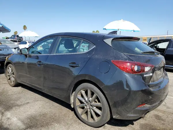 3MZBN1L31JM179165 2018 MAZDA 3 - Image 2